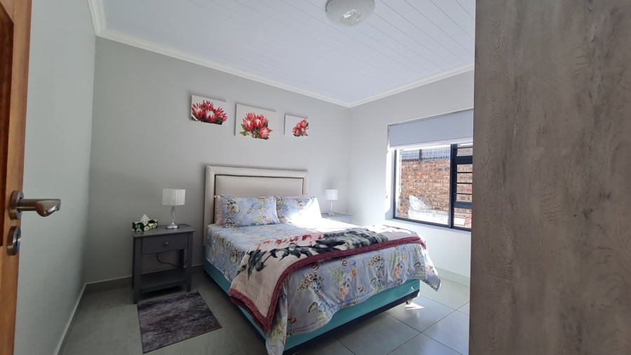 3 Bedroom Property for Sale in Dana Bay Western Cape